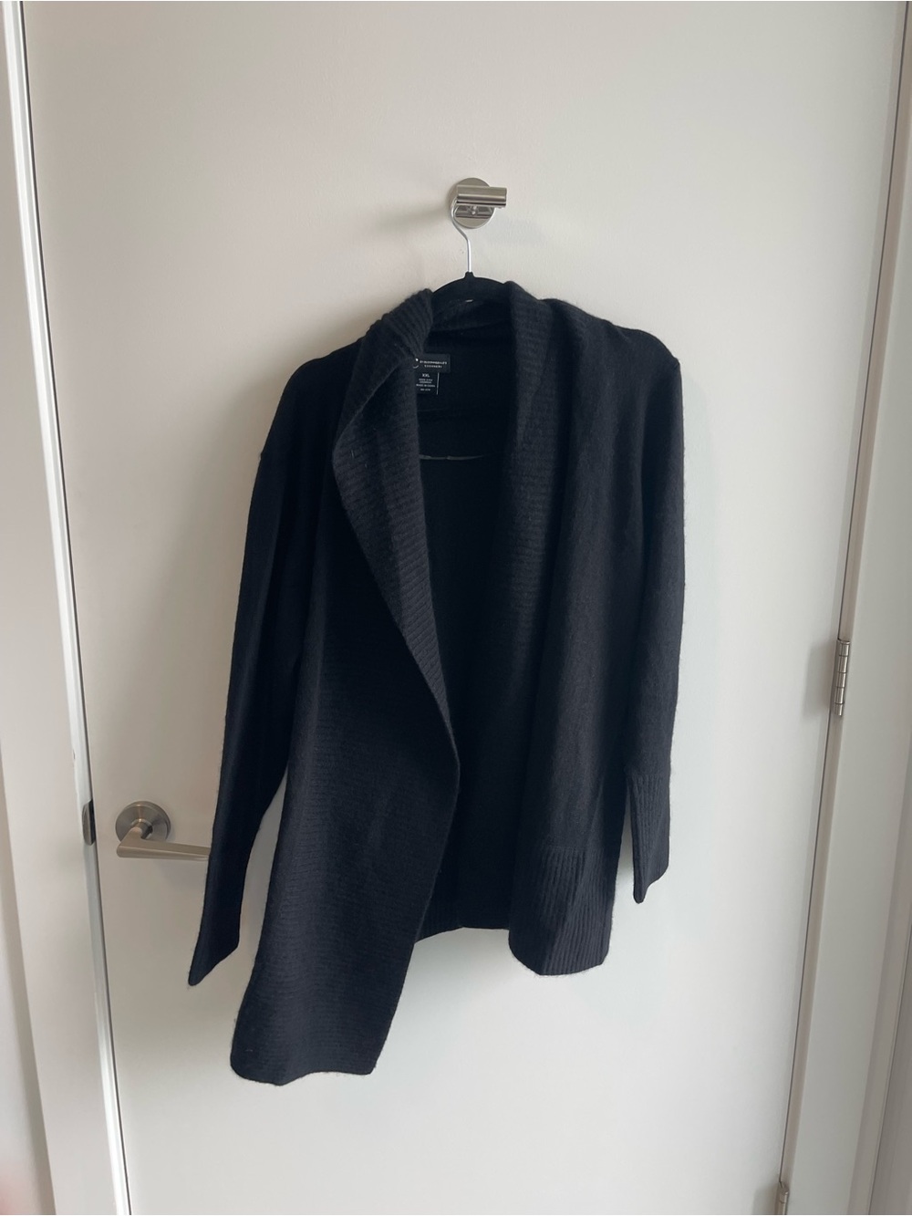 C by Bloomingdale’s cashmere Black Open-Front cardigan Sweater